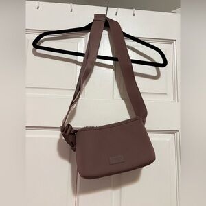 Bennie sling Dagne Dover Dune